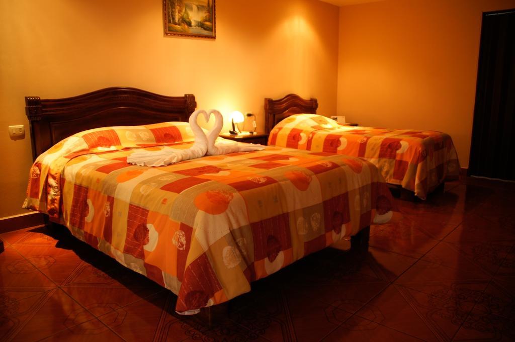 Hotel Las Brumas カルタゴ 部屋 写真