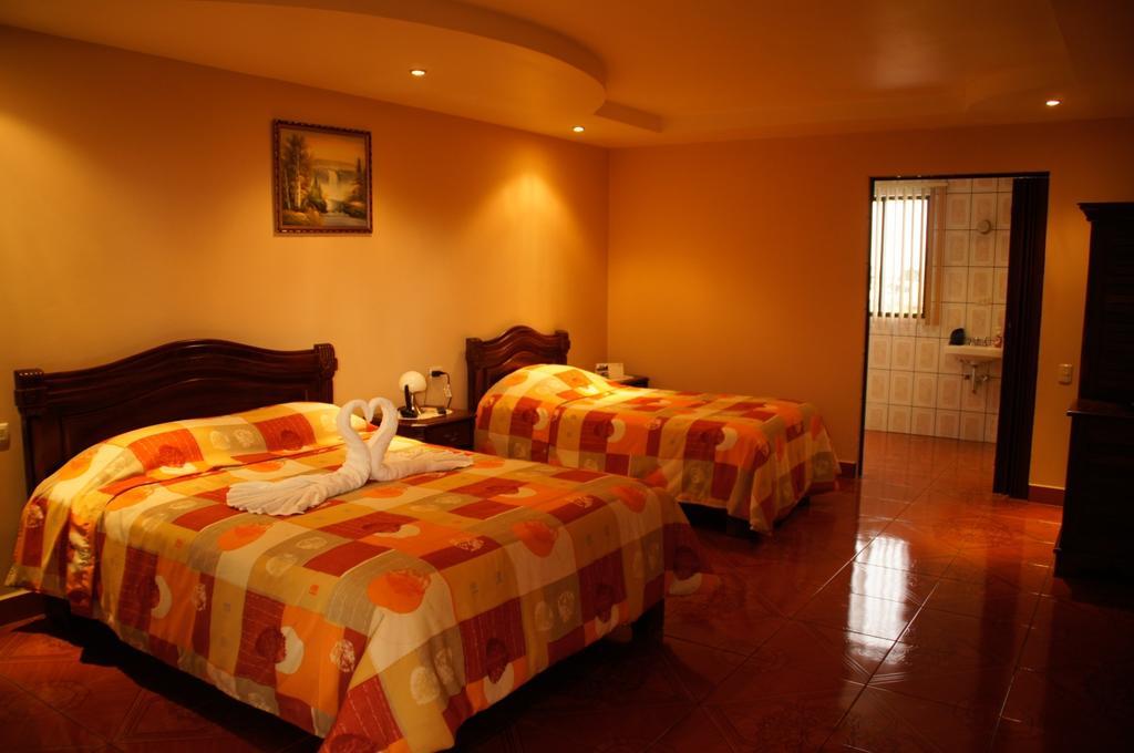 Hotel Las Brumas カルタゴ 部屋 写真